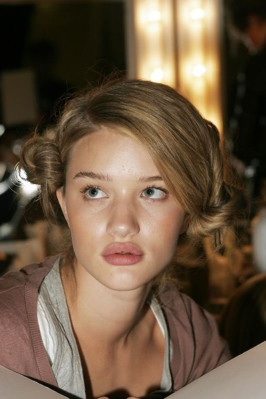 Rosie Huntington-Whitely pic #392003