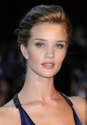 Rosie Huntington-Whitely pic #388625