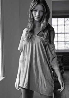 Rosie Huntington-Whitely pic #133801