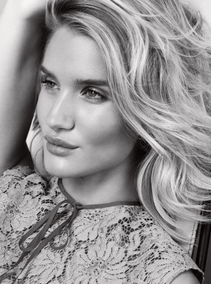 Rosie Huntington-Whitely pic #789481