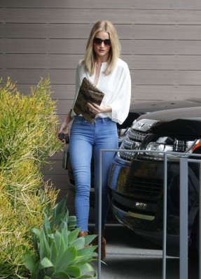 Rosie Huntington-Whitely pic #858045