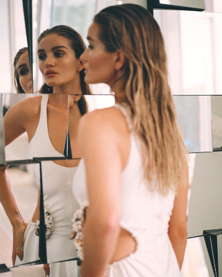 Rosie Huntington-Whitely pic #1265987