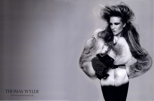 Rosie Huntington-Whitely pic #357504