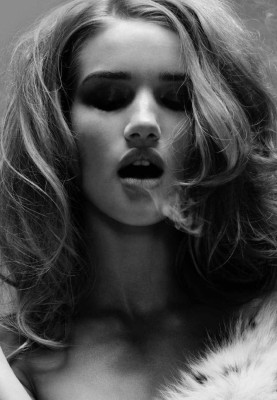 Rosie Huntington-Whitely pic #319613