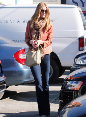 Rosie Huntington-Whitely pic #433968