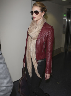 Rosie Huntington-Whitely pic #451603