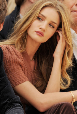 Rosie Huntington-Whitely pic #450741