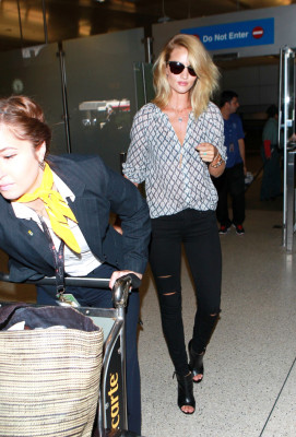 Rosie Huntington-Whitely pic #795398