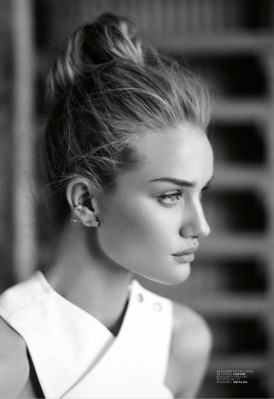 Rosie Huntington-Whitely pic #698658