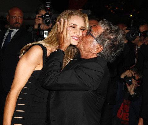 Rosie Huntington-Whitely pic #709944