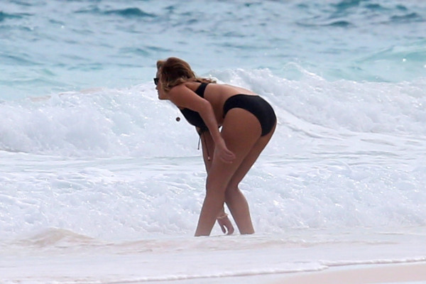 Rosie Huntington-Whitely pic #998641