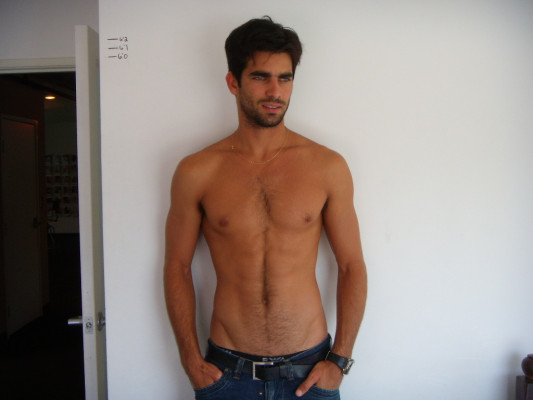 Ruben Cortada pic #454681
