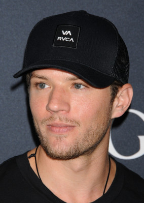 Ryan Philippe pic #425521