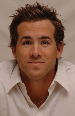 photo 16 in Ryan Reynolds gallery [id291127] 2010-09-27 00:00:00