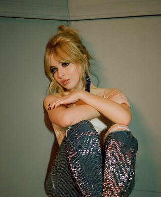 photo 9 in Sabrina Carpenter gallery [id1087520] 2018-12-04 00:00:00