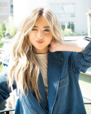 Sabrina Carpenter pic #1127536