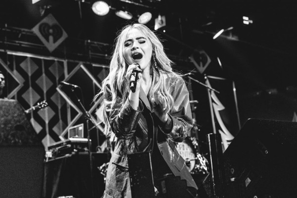 Sabrina Carpenter pic #1091054