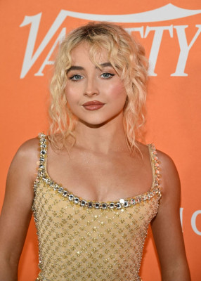 photo 14 in Sabrina Carpenter gallery [id1357775] 2024-10-03 00:00:00