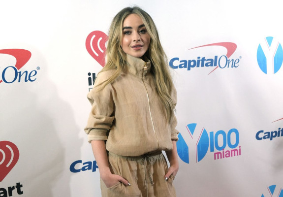 photo 24 in Sabrina Carpenter gallery [id1091773] 2018-12-26 00:00:00