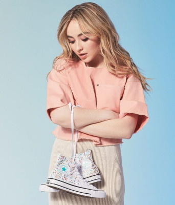 photo 15 in Sabrina Carpenter gallery [id1055703] 2018-08-01 00:00:00