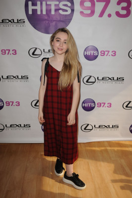 Sabrina Carpenter pic #899047