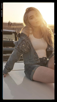 Sabrina Carpenter pic #1028056