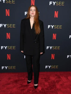 photo 5 in Sadie Sink gallery [id1305722] 2022-07-20 00:00:00