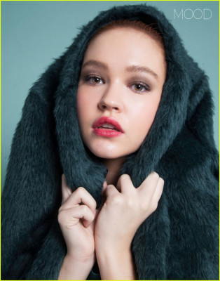Sadie Stanley pic #1110929