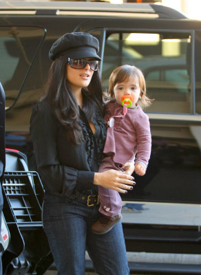 Salma Hayek pic #221571