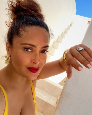 Salma Hayek pic #1231062