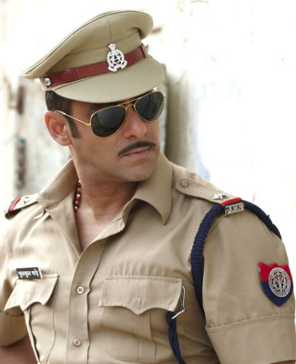 photo 16 in Salman Khan gallery [id431090] 2011-12-20 00:00:00
