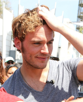 Sam Claflin pic #827877