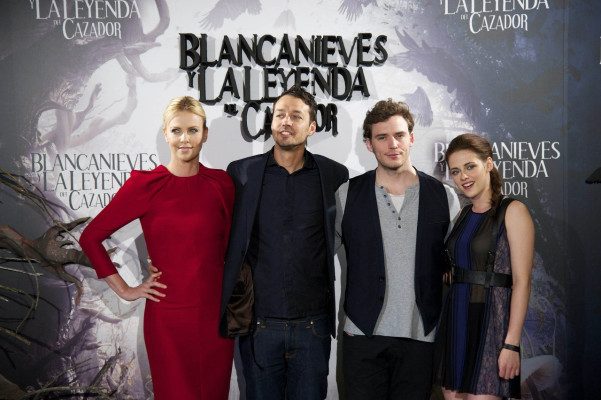 photo 11 in Sam Claflin gallery [id836736] 2016-02-29 00:00:00