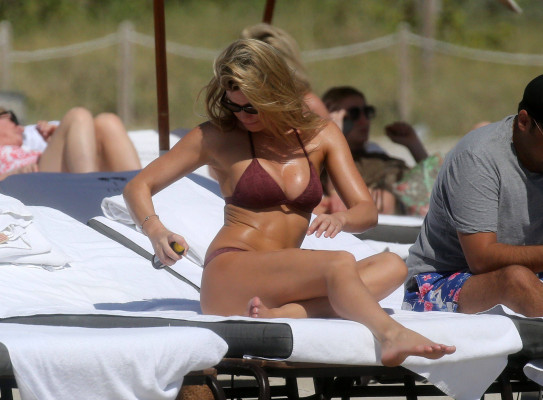 Samantha Hoopes pic #1022076