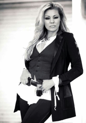 Sandra pic #1319170