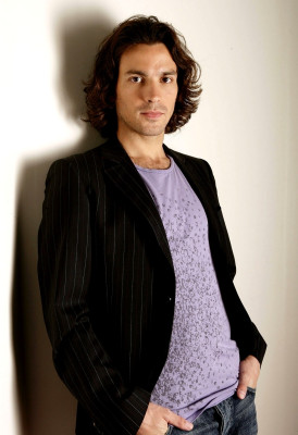 Santiago Cabrera pic #118487
