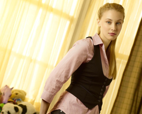 Sarah Gadon pic #570265
