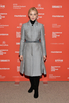 Sarah Gadon pic #830895