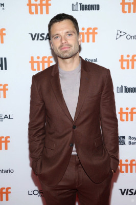 Sebastian Stan pic #1176220