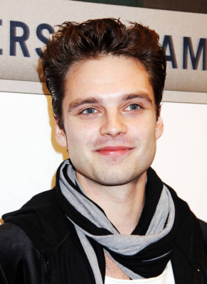 Sebastian Stan pic #389943