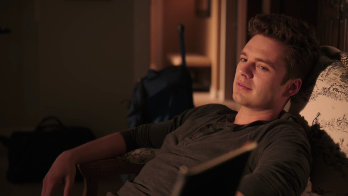 Sebastian Stan pic #799621