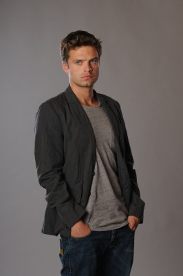 Sebastian Stan pic #752651