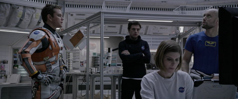 Sebastian Stan pic #896347