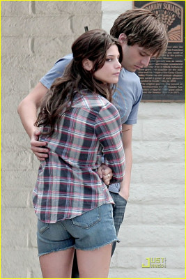 Sebastian Stan pic #785249
