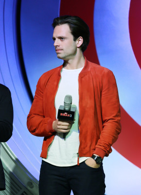 Sebastian Stan pic #862913