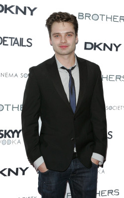 Sebastian Stan pic #893932