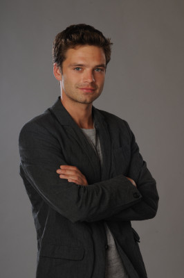 Sebastian Stan pic #785242