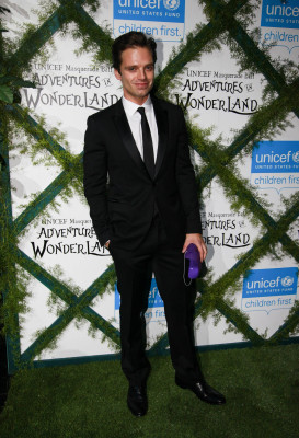 Sebastian Stan pic #817825