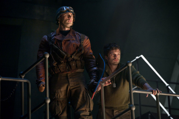 Sebastian Stan pic #856804