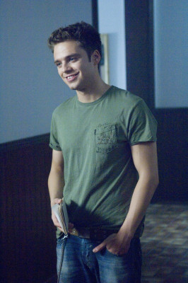 Sebastian Stan pic #816239